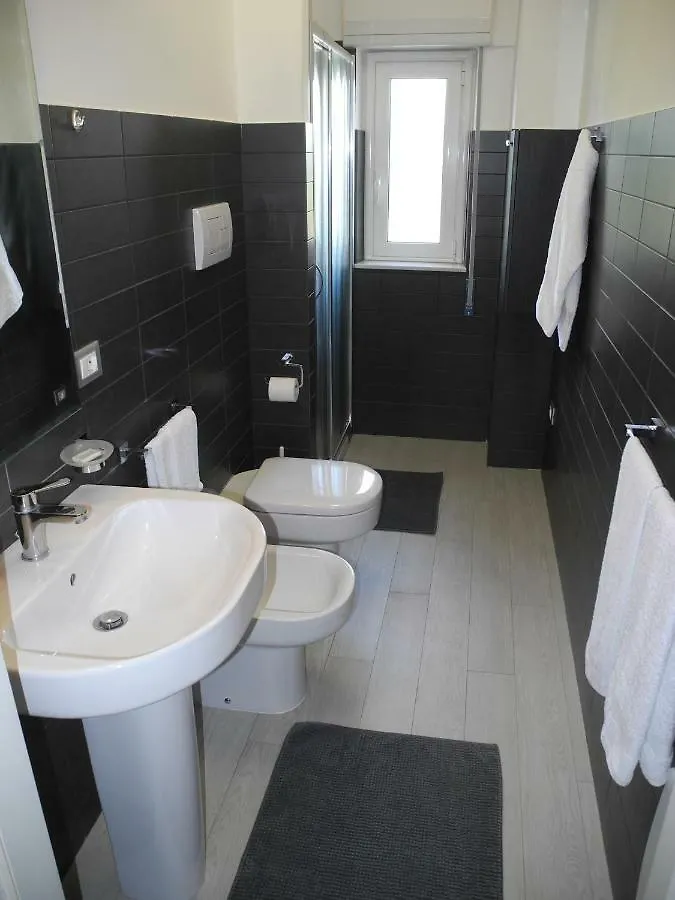 Vakantiehuis Marina Apartment Gioiosa Marea Italië